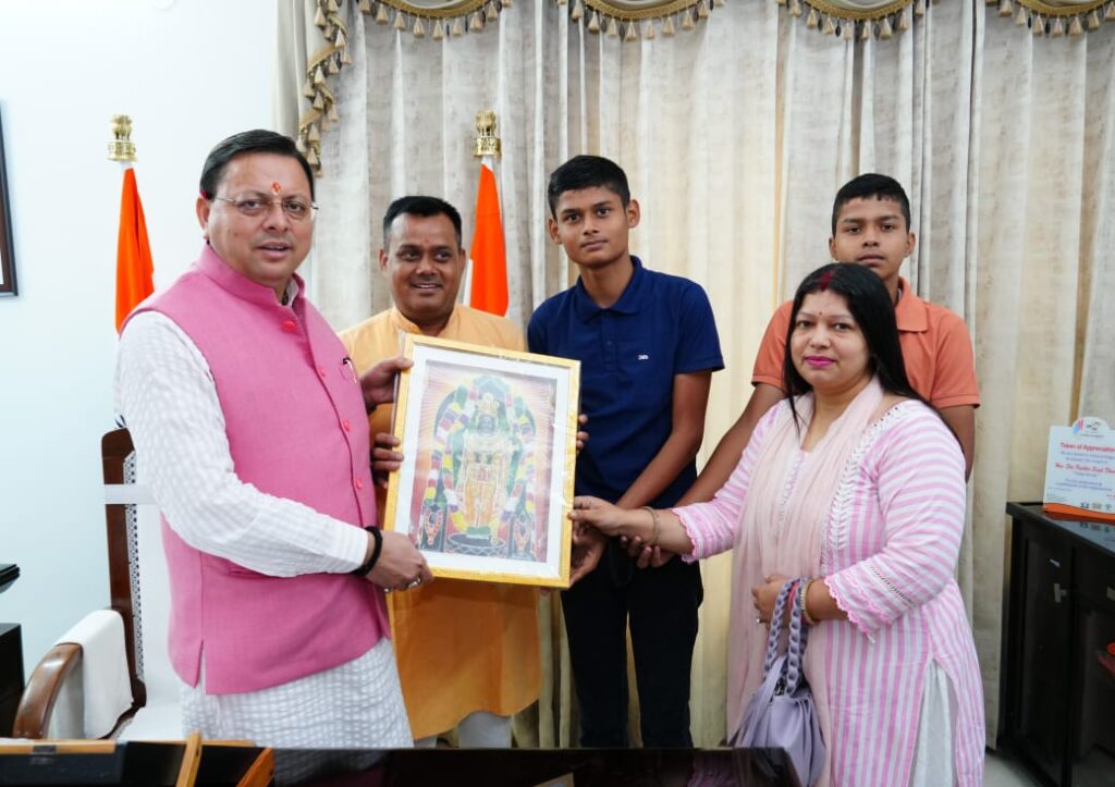 जसपुर की समस्याओं पर शीतल जोशी ने CM धामी को सौंपा 6 सूत्रीय मांग पत्र, स्वास्थ्य-पर्यटन-भूमि अधिकार जैसे मुद्दे उठाए 2 WhatsApp Image 2025 06 30 at 08.16.36 1