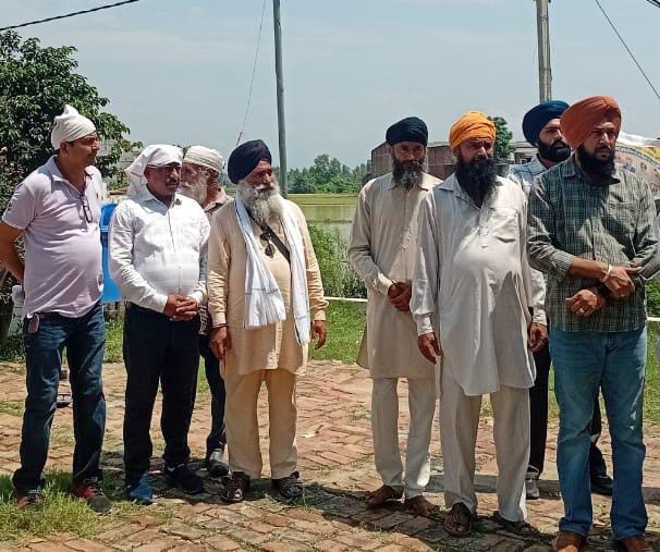 जसपुर: के करनपुर गुरुद्वारे में चोरी से हड़कंप, दानपेटी को बनाया निशाना; पुलिस और फॉरेन्सिक इन्वेस्टिगेशन टीम जांच में जुटी 3 WhatsApp Image 2025 07 18 at 11.25.56 1