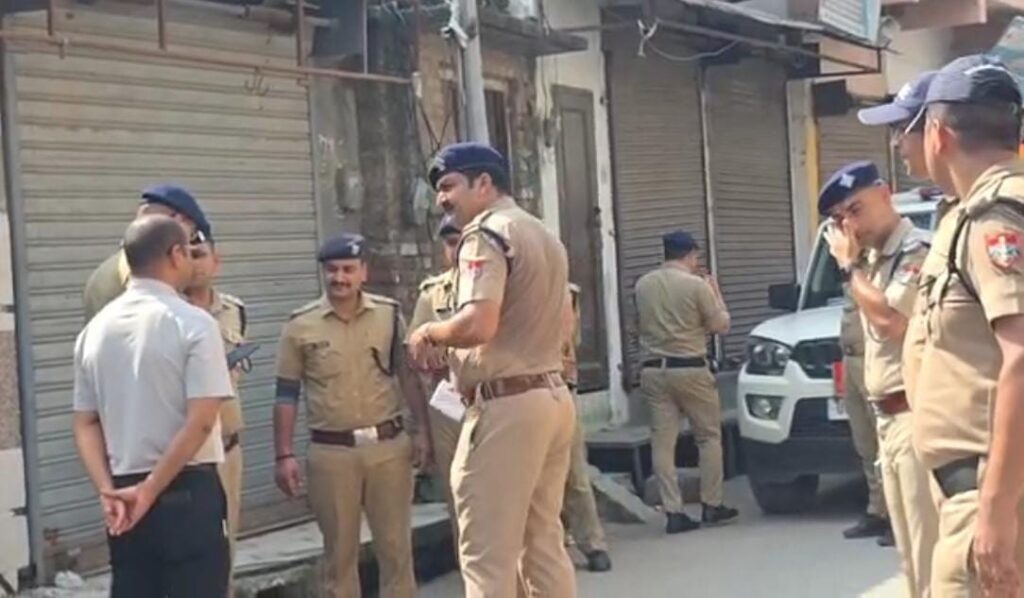 काशीपुर में बवाल के बाद बुलडोजर का एक्शन, 14 आरोपी हिरासत में 2 WhatsApp Image 2025 09 22 at 16.25.34