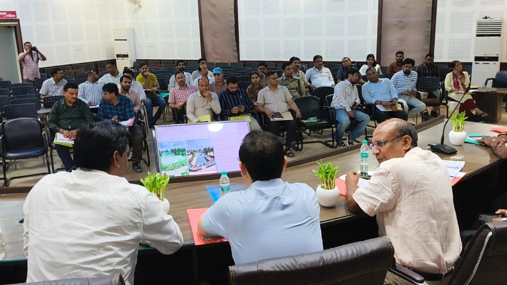 उधम सिंह नगर में जल संरक्षण पर मंथन, काशीपुर-जसपुर के भू-जल संकट से निपटने की बनी रणनीति 3 1000378140